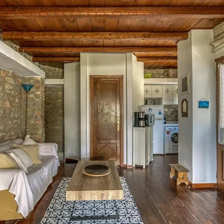 Stone & Sea Paros By μρs Appartement