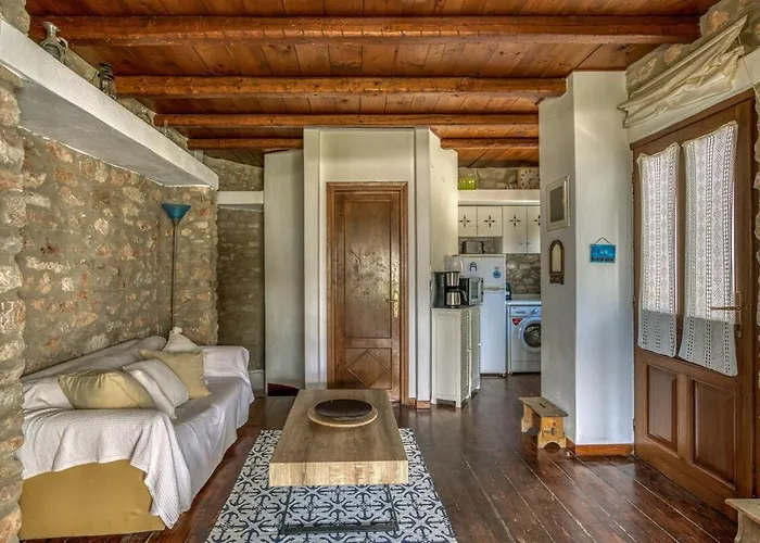 Stone & Sea Paros By μρs Apartment